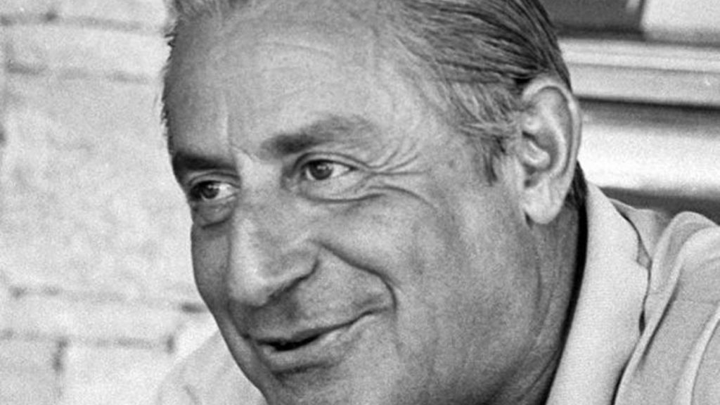 Σαν σήμερα: Πέθανε ο Σταύρος Νιάρχος (φωτο)