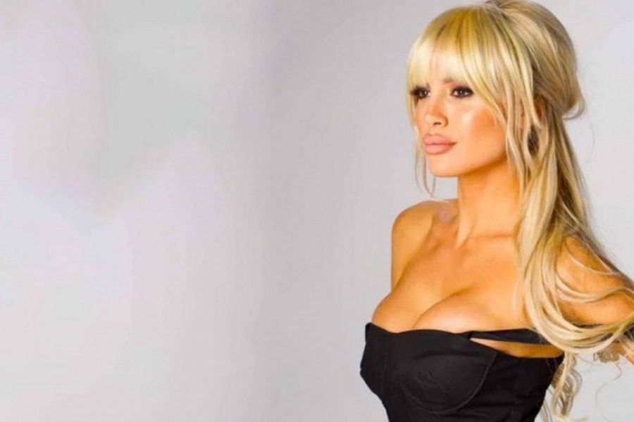 «Κόλαση» στο ρίνγκ: Παναγιώταρου και Σιαμπάνη παίζουν μποξ φορώντας μόνο τα απαραίτητα