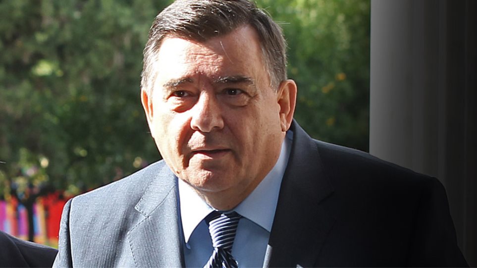 Γ.Καρατζαφέρης: «Ο Δ.Καιρίδης είναι γαμπρός του… »