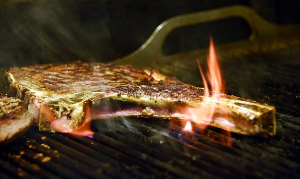 10 τροφές που έχουν περισσότερο σίδηρο από το κόκκινο κρέας & «εκτοξεύουν» τον οργανισμό σας