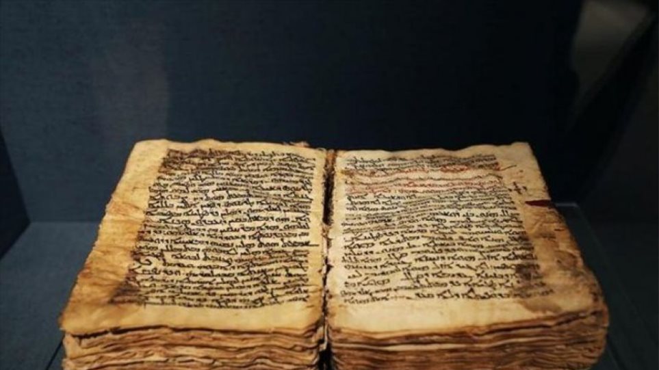 Έλληνες επιστήμονες ψηφιοποιούν αρχαία έγγραφα σε μονή του Σινά