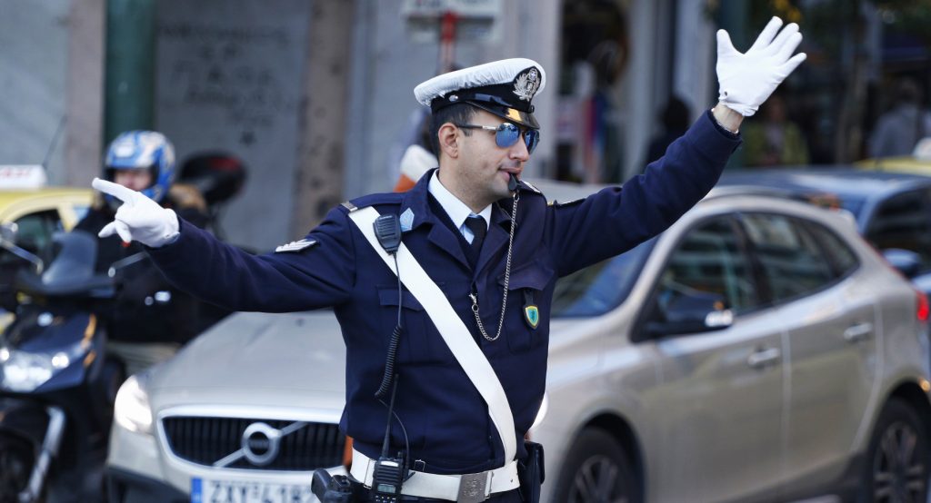 Κυκλοφοριακό χάος στην εθνική οδό Αθηνών – Λαμίας λόγω βροχής