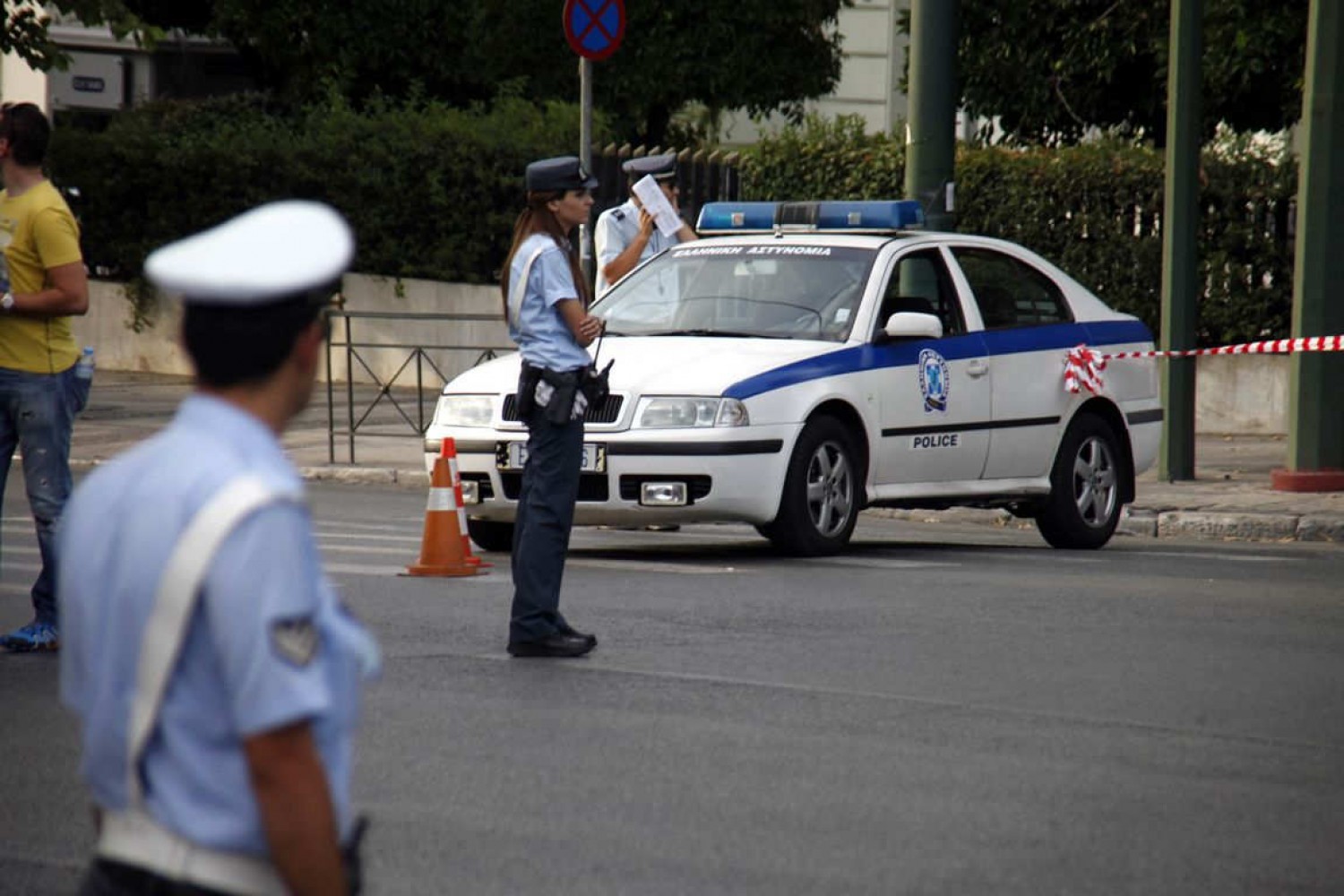 Πτολεμαΐδα: Η Τροχαία «έκοψε» κλήση σε αυτοκίνητο που έπαιζε από μεγάφωνο το «Μακεδονία ξακουστή» (φωτο)