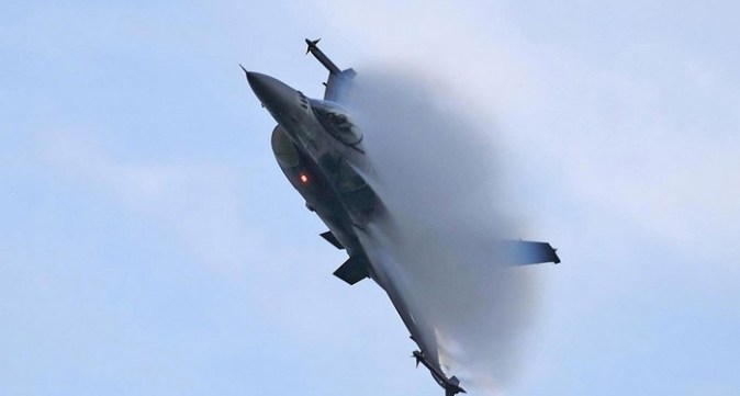 «Κόλαση» στο Αιγαίο: Πέντε αερομαχίες με οπλισμένα μαχητικά