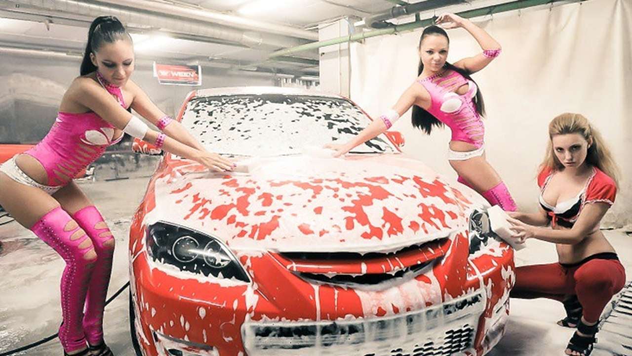 Πως να μην πλύνετε το αυτοκίνητό σας (βίντεο)