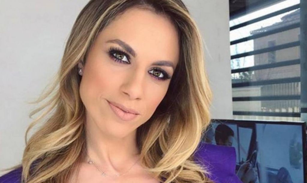 H Ν.Παπαδημητρίου εξομολογείται και ο Π. Φιλπιπίδης την «τρολάρει» (βίντεο)