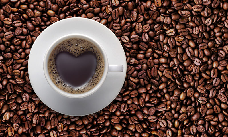 Τέσσερις τρόποι που σας ξυπνούν καλύτερα από την καφεΐνη
