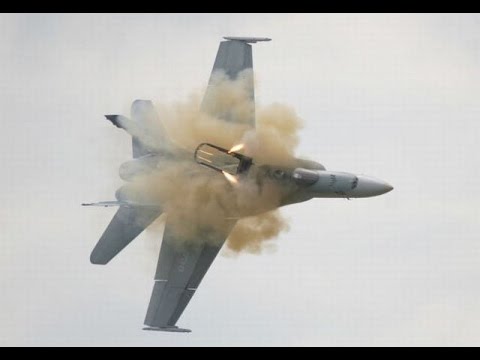 Δείτε τις πιο τρομακτικές συντριβές μαχητικών αεροσκαφών (βίντεο)