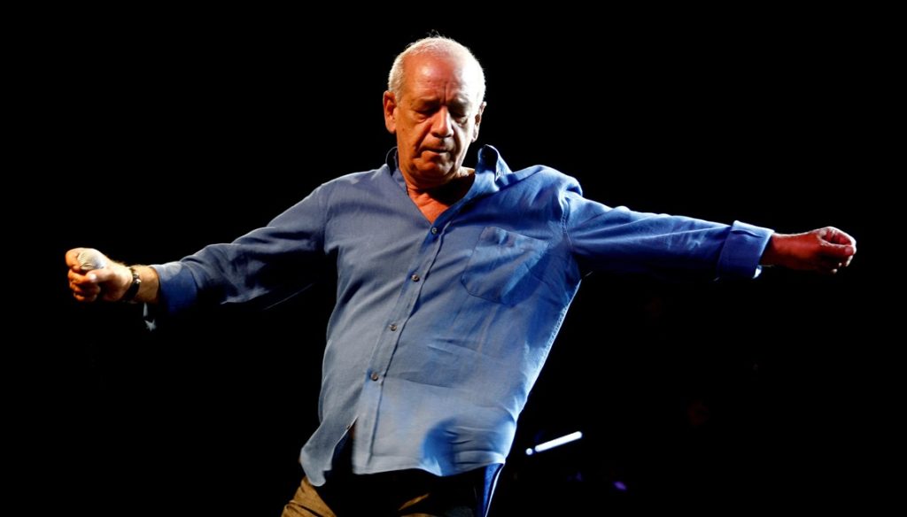 Η άγνωστη ζωή του Δ.Μητροπάνου-Ο εξόριστος πατέρας που γνώρισε 29 ετών, οι αποβολές & η αδελφική σχέση με τον Ζαμπέτα