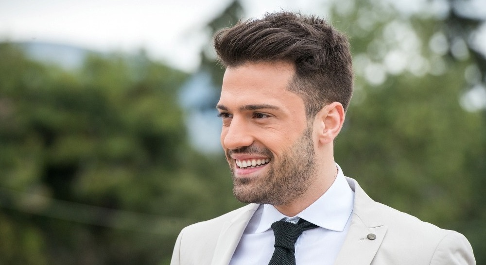 Πασίγνωστη Ελληνίδα αποκαλύπτει και προκαλεί σάλο: «Με παρενοχλούσε ερωτικά ο Κωνσταντίνος Αργυρός!» (βίντεο)