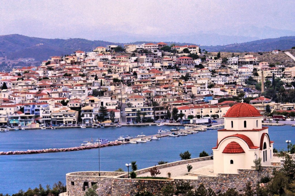 To «Μονακό της Ελλάδας»: Ο αγαπημένος προορισμός των διάσημων (βίντεο)