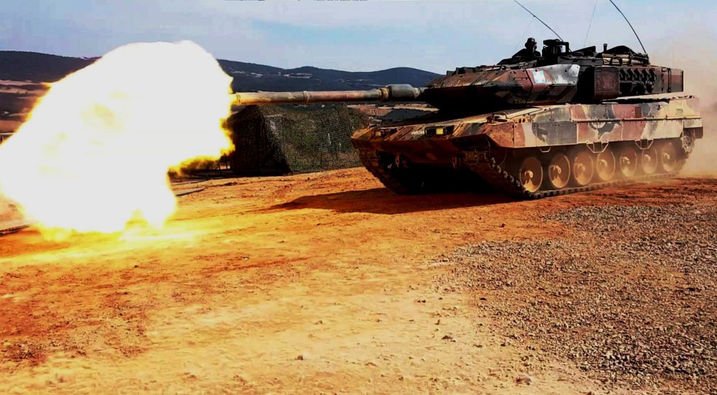«Ζαλίζουν» οι μίζες για τα πυροβόλα των LEO2HEL & των V-SHORADS ASRAD: Πληρώθηκαν 42 εκατ. ευρώ στον Έλληνα αντιπρόσωπο!