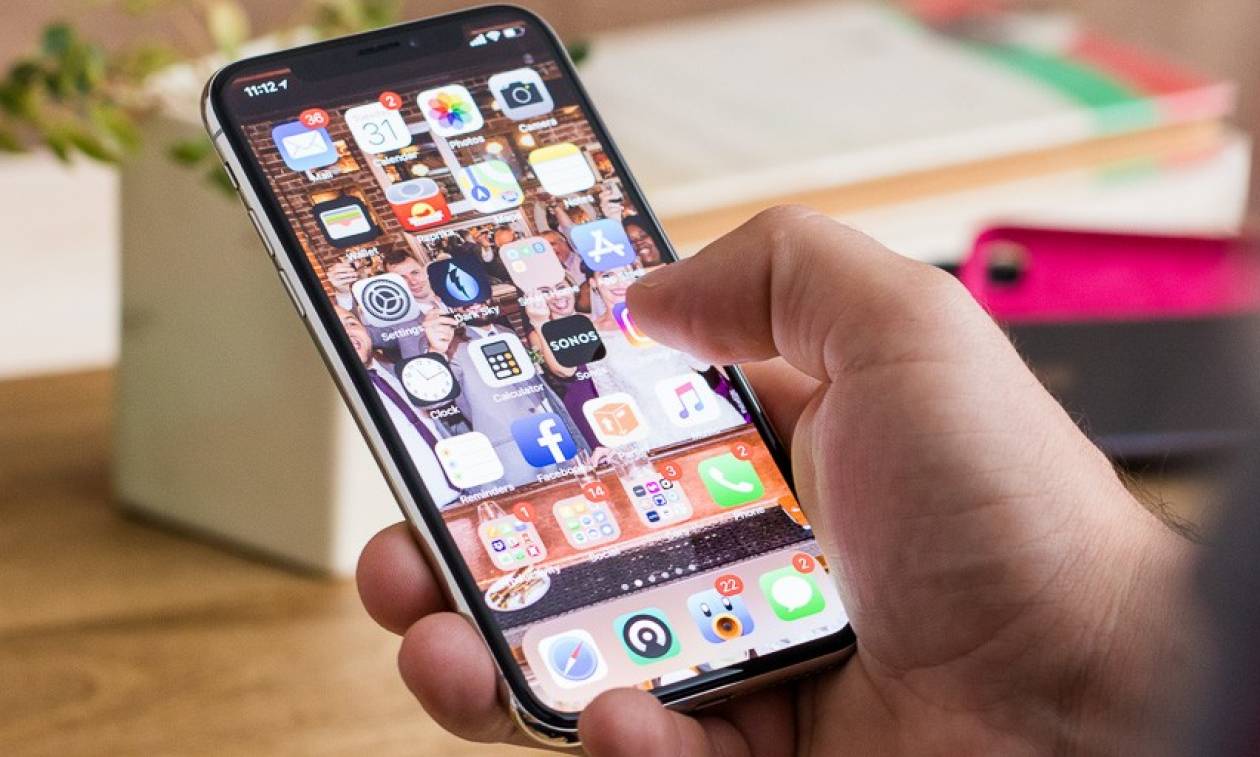 Να τι δεν πρέπει να κοινοποιείς ποτέ στα social media όταν ταξιδεύεις