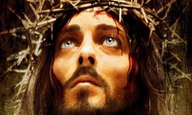 Ισχύει τελικά η «κατάρα» του Ιησού – Τι συνέβη στους ηθοποιούς που Τον υποδύθηκαν (φώτο)