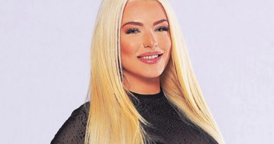 Μελαχρινή, χωρίς χείλη και με σώμα body builder η Στέλλα Μιζεράκη σε αγώνες Fitness (φωτό)