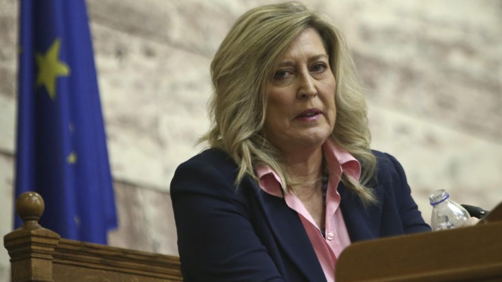 Εύη Καρακώστα: «Ο κ. Κυμπουρόπουλος απαξίωσε την κοινωνική πολιτική που γίνεται από τη δική μας κυβέρνηση»