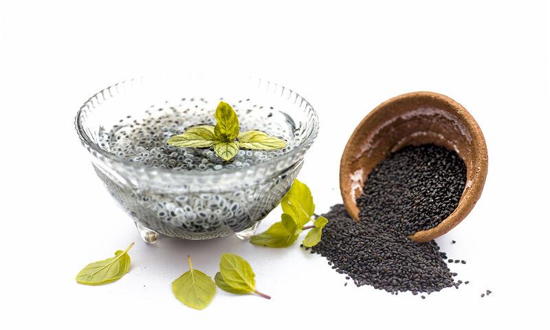 Σπόροι βασιλικού: Τα ευεργετικά τους οφέλη για την υγεία