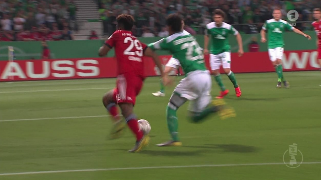 Πρωτοφανές: H γερμανική ομοσπονδία «άδειασε» το VAR για το πέναλτι της Μπάγερν! (βίντεο)