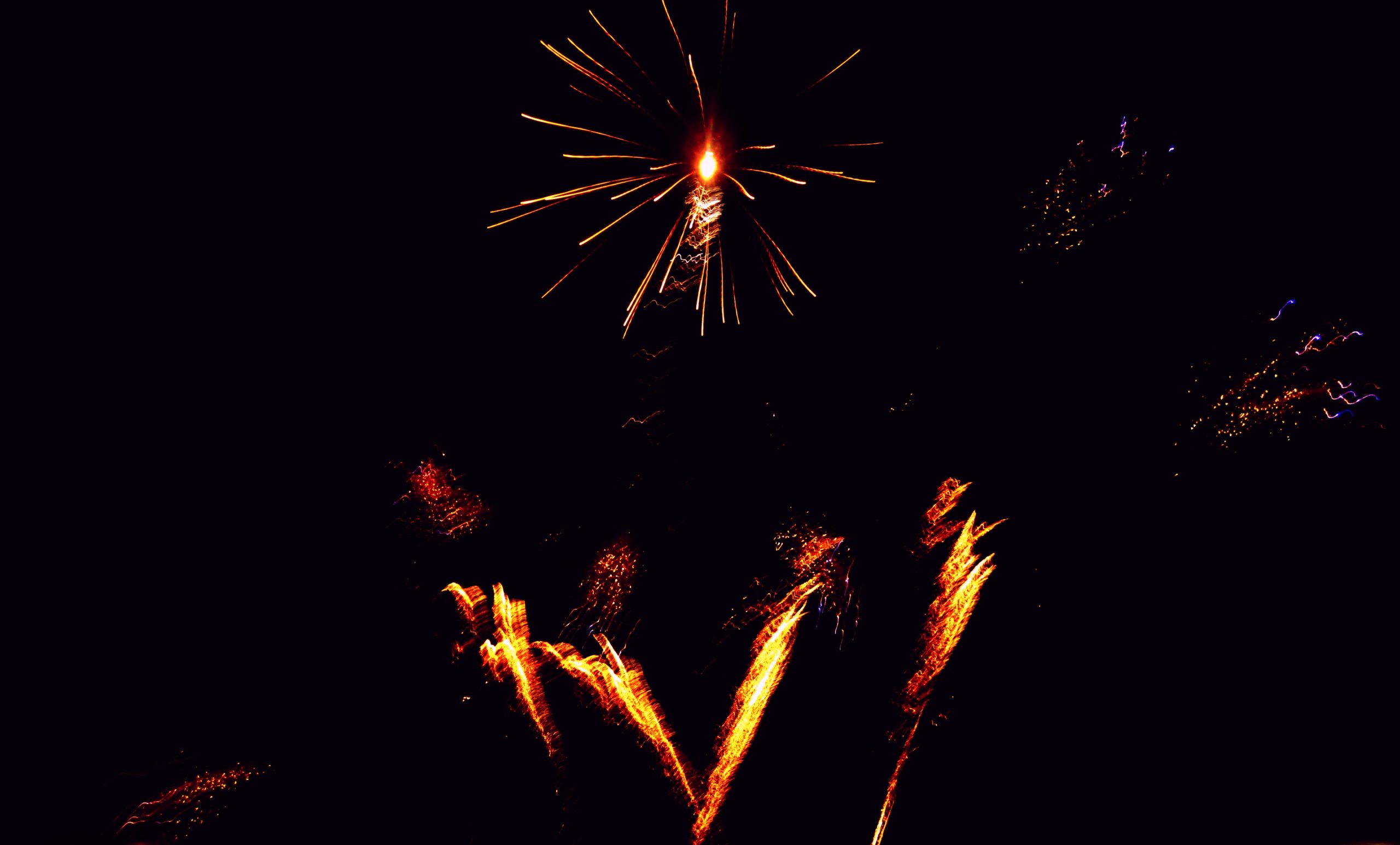 Χριστός Ανέστη! – Καλό Πάσχα και χρόνια πολλά από το pronews.gr