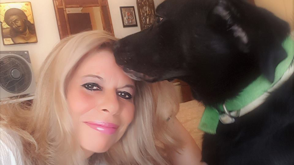 Φοίνικας: Πως είναι σήμερα ο σκύλος που του είχαν βάλει φωτιά πριν πέντε χρόνια (φωτο)