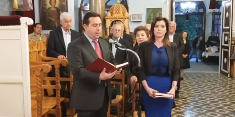 Άννα Μισέλ Ασημακοπούλου και Νότης Μηταράκης διάβασαν το Ευαγγέλιο σε αγγλικά και γαλλικά (βίντεο)