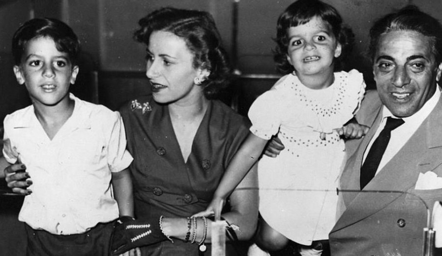 Φωτογραφίες του Αλέξανδρου και της Χριστίνας Ωνάση από τα ευτυχισμένα χρόνια – Το θλιβερό τέλος