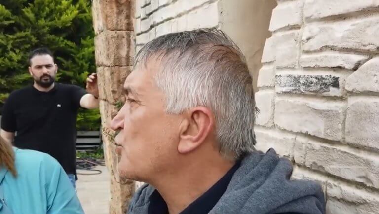 Αλεξανδρούπολη: Αρνείται ο καταστηματάρχης τις… μπουνιές στον εφοριακό! (βίντεο)