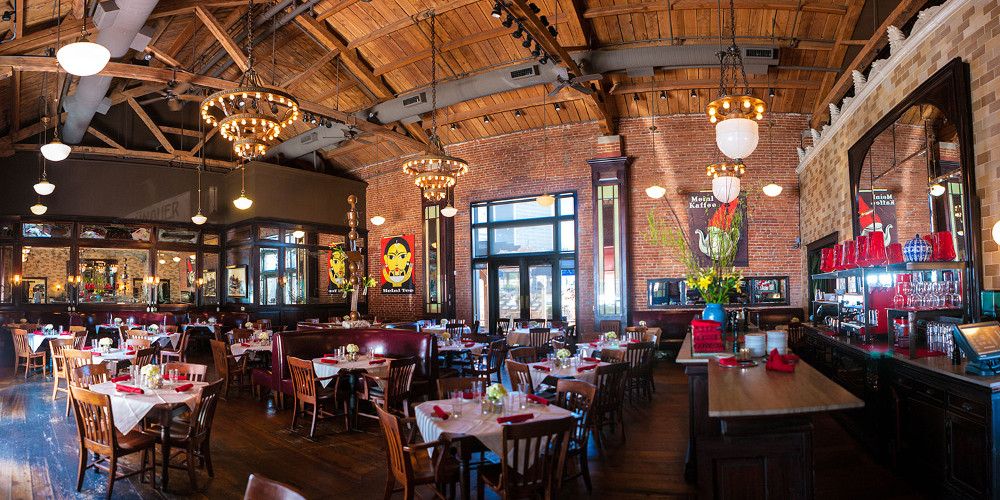 Μαγαζάτορας πλάκωσε στο ξύλο πελάτες για μία λάθος παραγγελία!