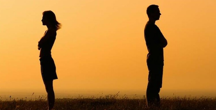 Χωρισμός «βόμβα» στην ελληνική σόουμπιζ – «Δε μένουν πια μαζί-Χώρισαν πριν το Πάσχα»! (βίντεο)