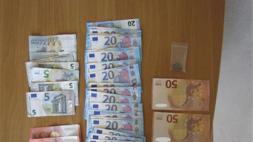 Βοιωτία: Παραχαράκτες έκαναν συναλλαγές με πλαστά χαρτονομίσματα