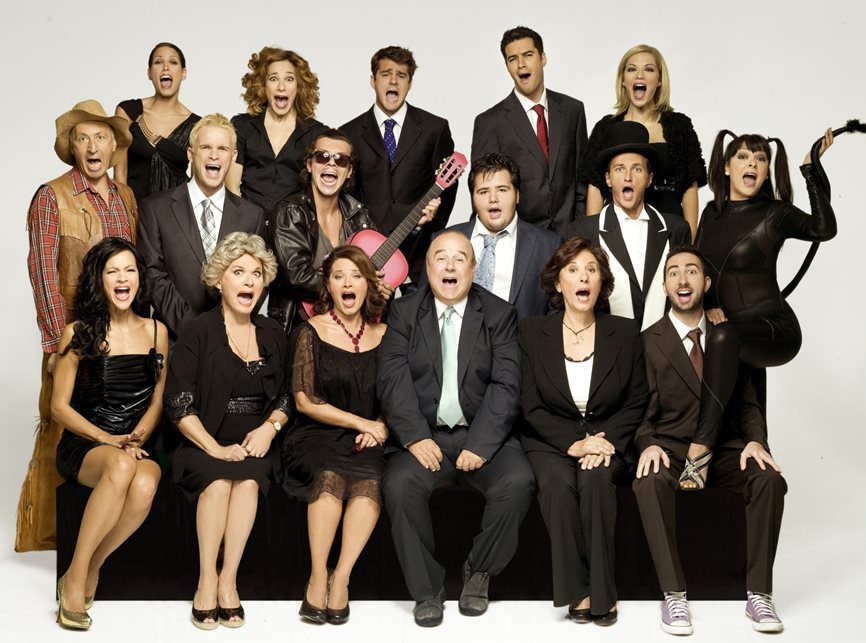 «Η Πολυκατοικία» μετακομίζει από το… ακατοίκητο πλέον MEGA στον ΣΚΑΪ!