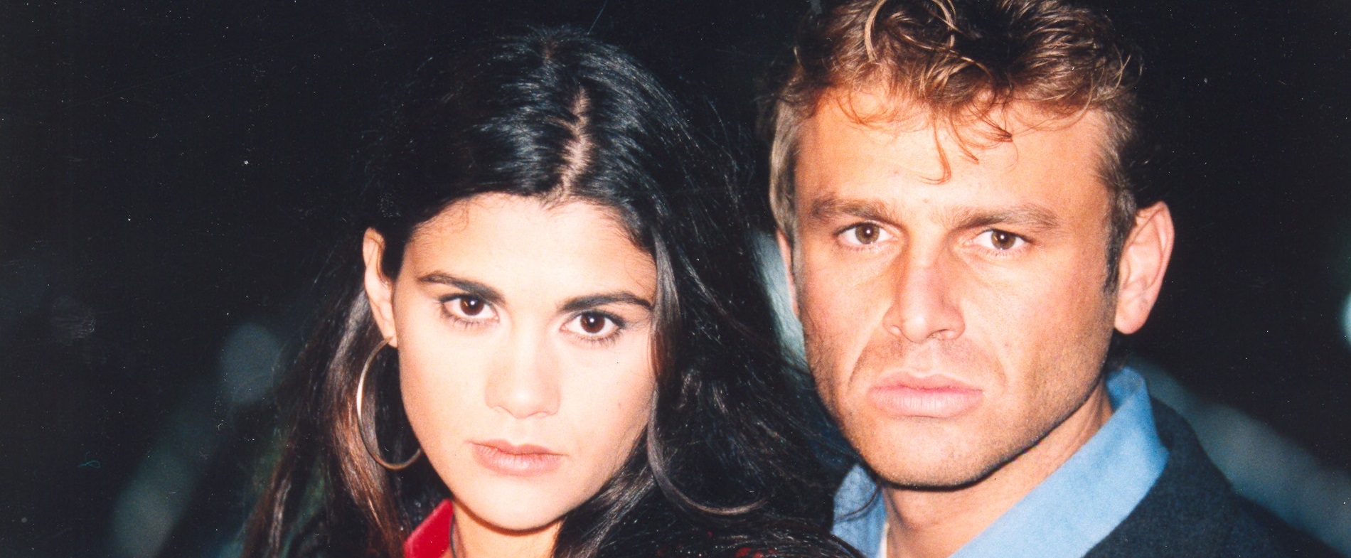 Ψίθυροι Καρδιάς: Οι άγνωστες ιστορίες & αντιδράσεις των Ρομά για τις ερωτικές σκηνές της Α.Μ.Παπαχαραλάμπους