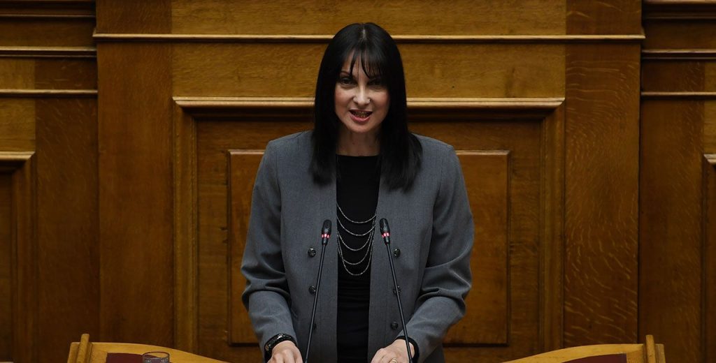 Τελετή παράδοσης – παραλαβής του υπ. Τουρισμού: «Ο τουρισμός συνεισφέρει το 20,6% του ΑΕΠ» είπε η Κουντουρά