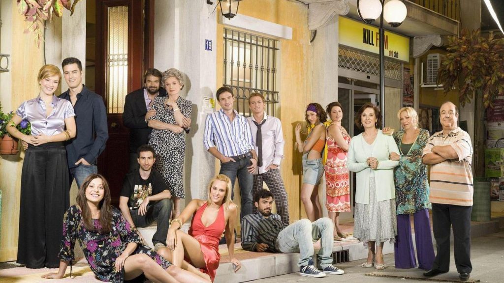 Επίσημη επιστροφή: Η πιο επιτυχημένη σειρά του Mega «έκλεισε» στον ΣΚΑΪ