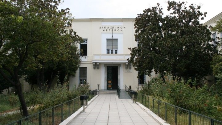 Απόφαση «σταθμός» του Ειρηνοδικείου Βόλου – «Κούρεψε» οφειλές 199.000 ευρώ σε άνεργη μητέρα