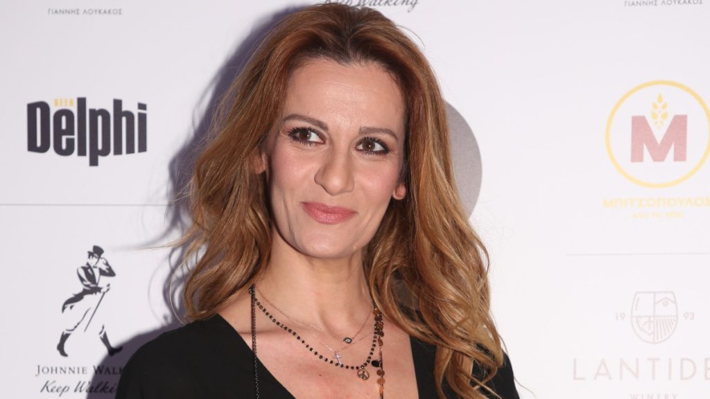 Δέσποινα Ολυμπίου: Οι ατυχίες, η ερωτική παρενόχληση και τα ανήθικα «κέφια» που καθορίζουν καριέρες (βίντεο)