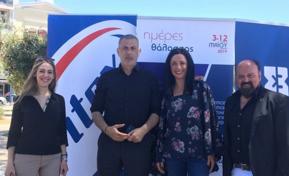 Ο Γιάννης Μώραλης στο Art Event δημοτικών σχολείων Πειραιά