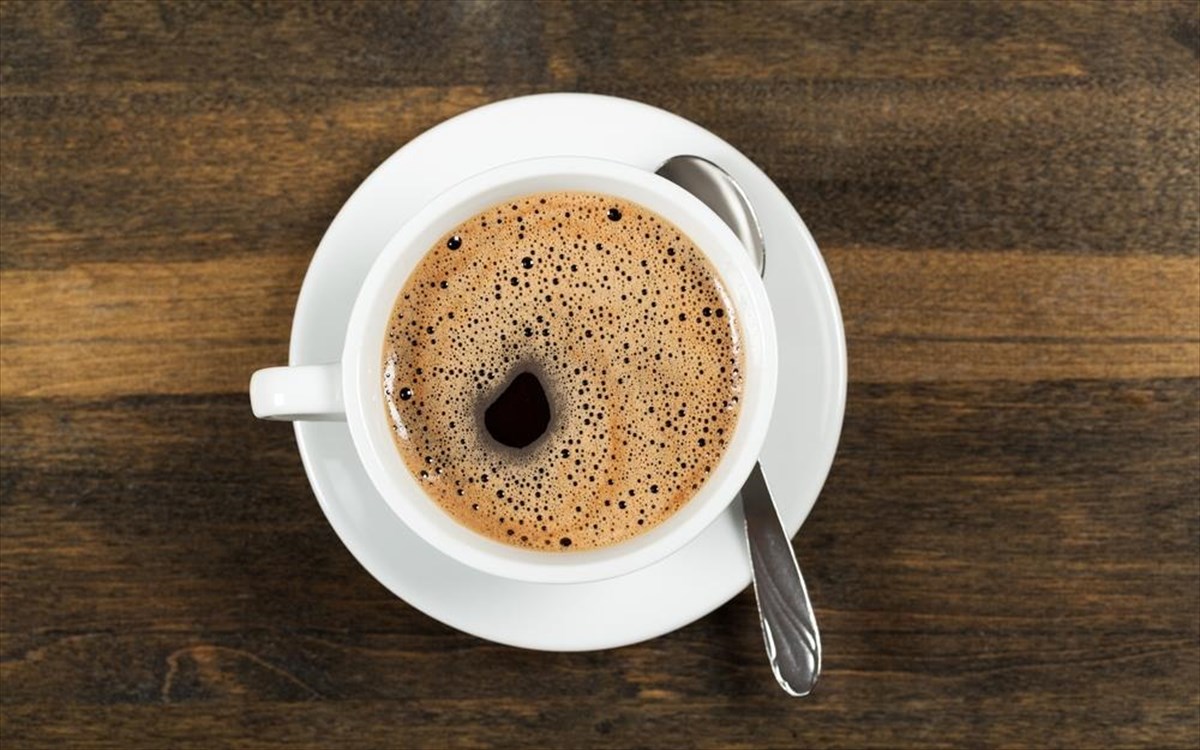 Το… σοκ της ημέρας: Πόσες θερμίδες έχει ο καφές που πίνετε (πίνακας)