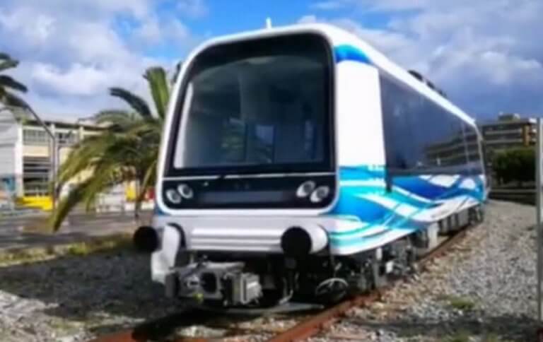 Θεσσαλονίκη: Αυτός είναι ο πρώτος συρμός του μετρό που έρχεται από την Ιταλία – Περιλαμβάνει 4 βαγόνια (φωτο)