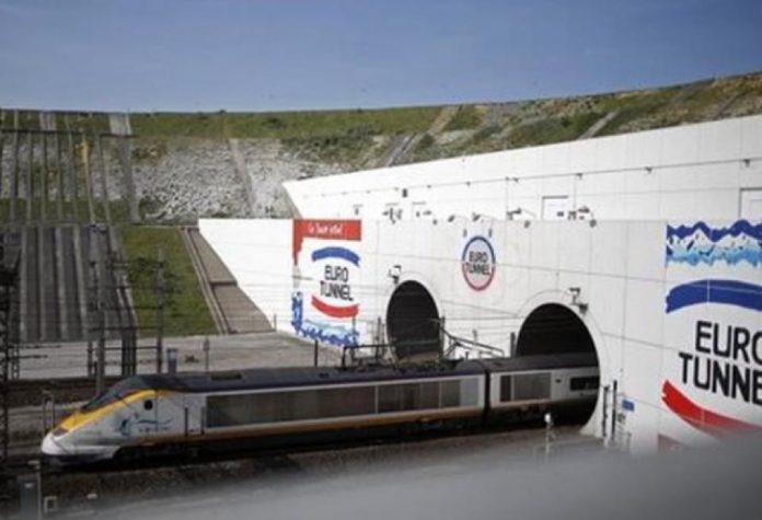 Γιατί χαρακτηρίζεται ένα από τα επτά θαύματα του κόσμου; – Πως άλλαξε η Σήραγγα της Μάγχης της Ευρώπη; (φωτο-βίντεο)