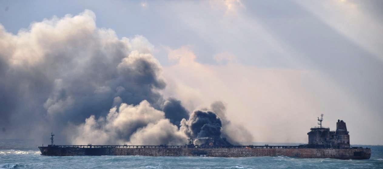 Τα ΗΑΕ επιβεβαιώνουν το κτύπημα σε τάνκερ στον Κόλπο: Ήταν επιχείρηση δολιοφθοράς