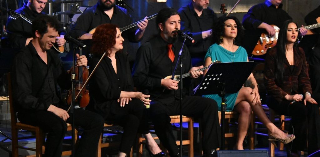 Το τσιφτετέλι που έβαλε «φωτιά» στο πλατό του Σπύρου Παπαδόπουλου (βίντεο)