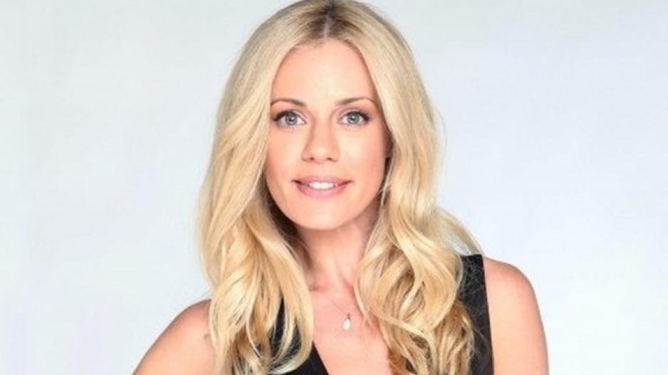 Η Ζέτα Μακρυπούλια εξομολογείται: «Αρκεί απλώς να αλλάξουμε οπτική γωνία»