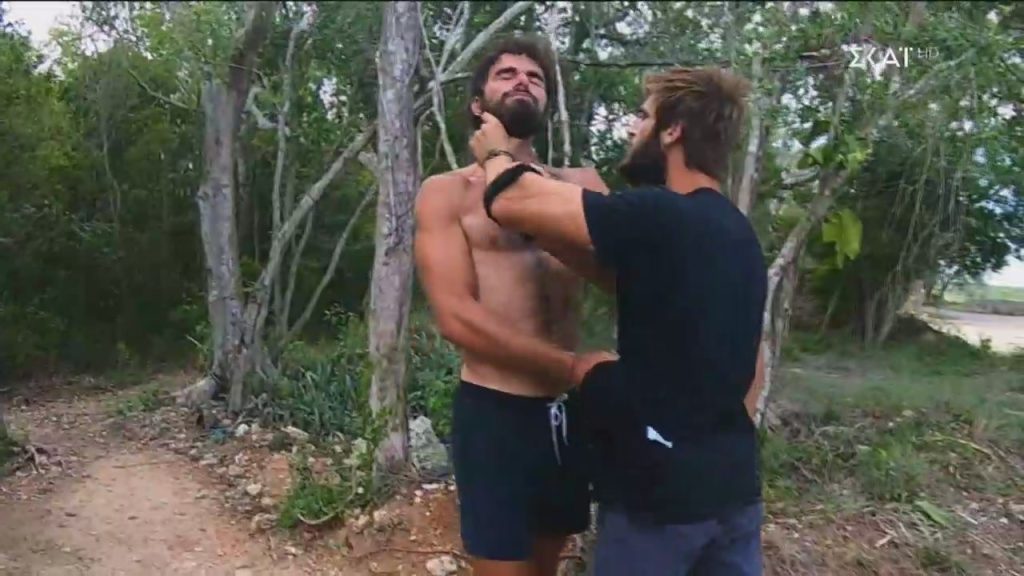 Survivor 3: Αγριο ξύλο μεταξύ Τούρκων [βίντεο]