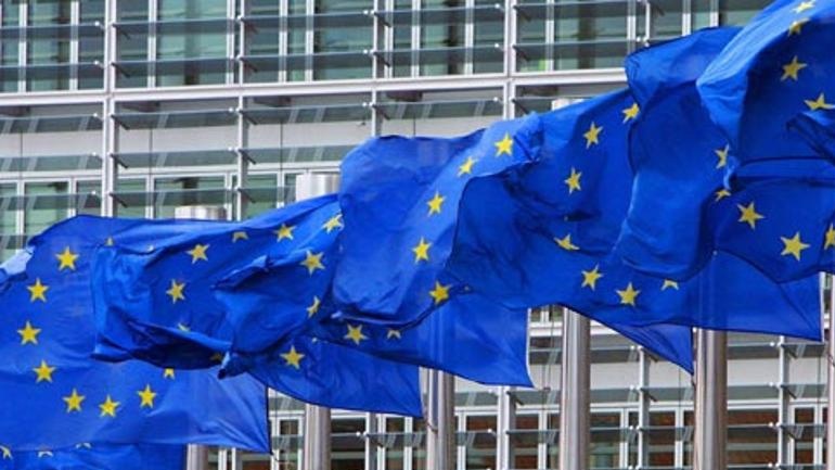 Δημοσκόπηση: Μόνο το 40% των Ευρωπαίων  θεωρούν τη Ρωσία ως απειλή