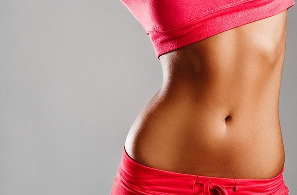 Έξι τροφές που πρέπει να αποφεύγεις για να έχεις επίπεδη κοιλιά!