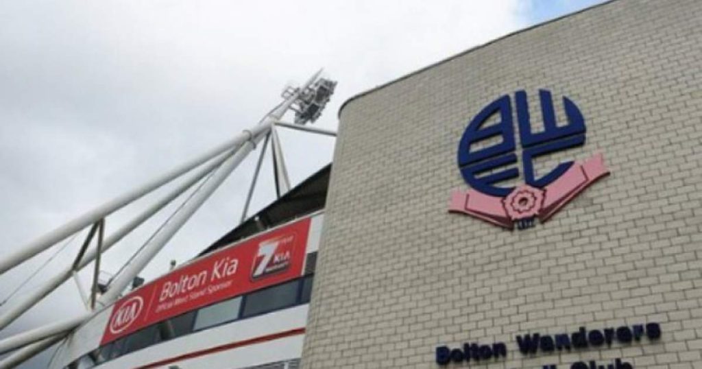 Στο… χείλος του γκρεμού ιστορική ομάδα της Αγγλίας – Ζητεί φαγητό για τους υπαλλήλους της