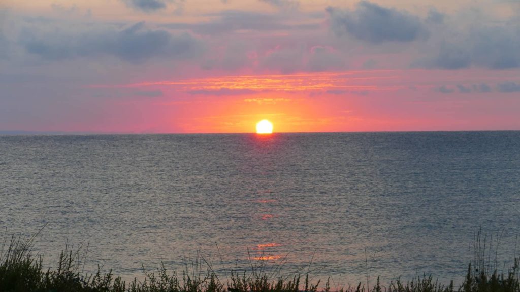 Guardian: Πέντε ελληνικές παραλίες στις 40 καλύτερες της Ευρώπης – Ποιες είναι