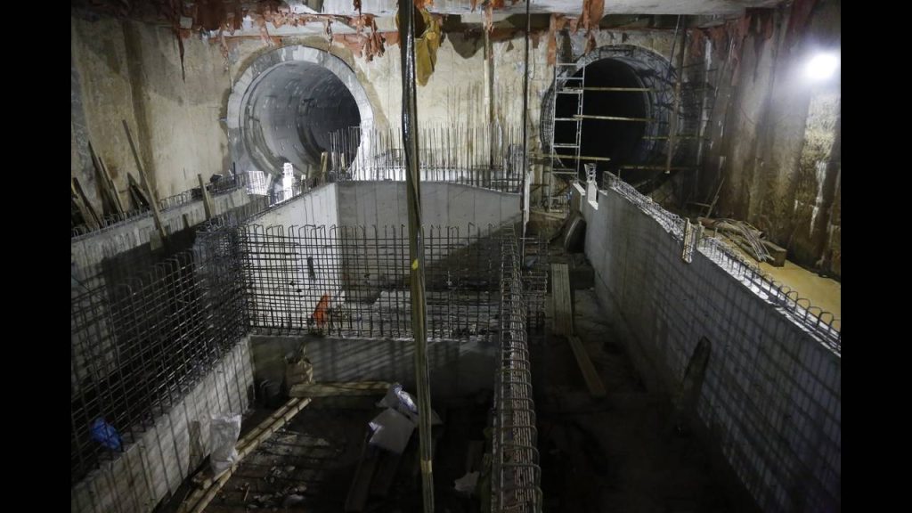 Μετρό Θεσσαλονίκης: Έφτασαν τα πρώτα βαγόνια – Αναμένονται τα δοκιμαστικά δρομολόγια (φωτο)