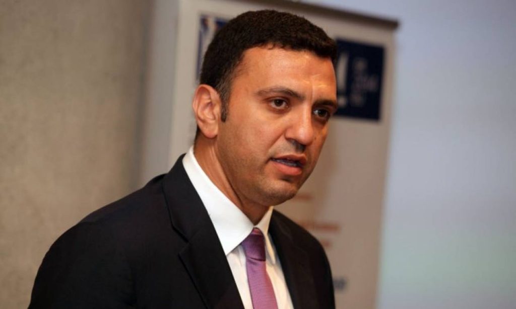 B.Κικίλιας για την επίθεση στην προεκλογική συγκέντρωση: «Πλέον μιλάμε για καθοδηγούμενους τραμπούκους» (φώτο)